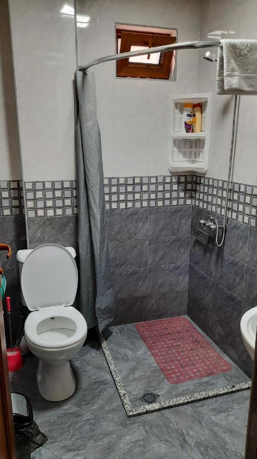 Hotel Central Kutaisi Ngoại thất bức ảnh