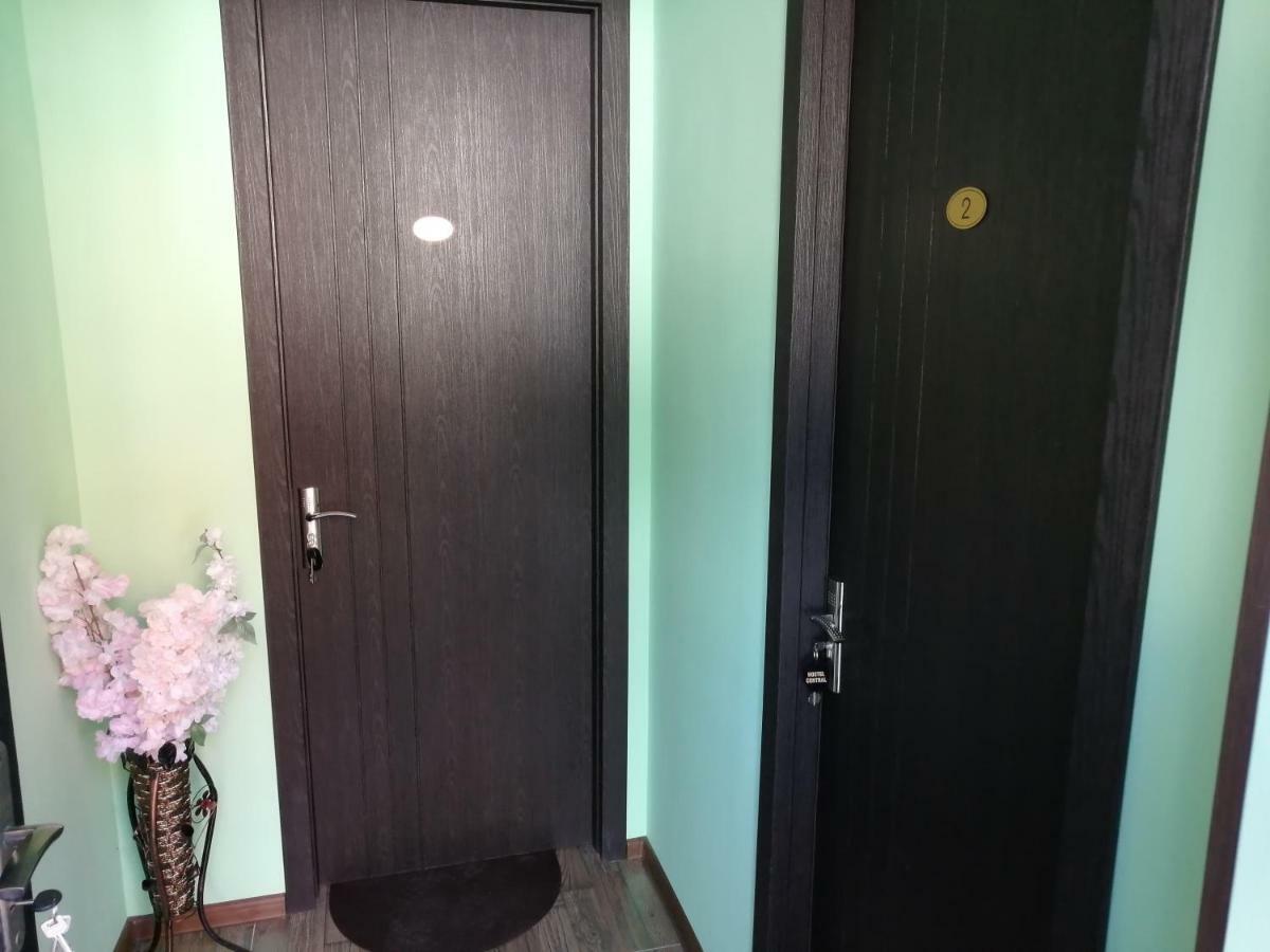 Hotel Central Kutaisi Ngoại thất bức ảnh